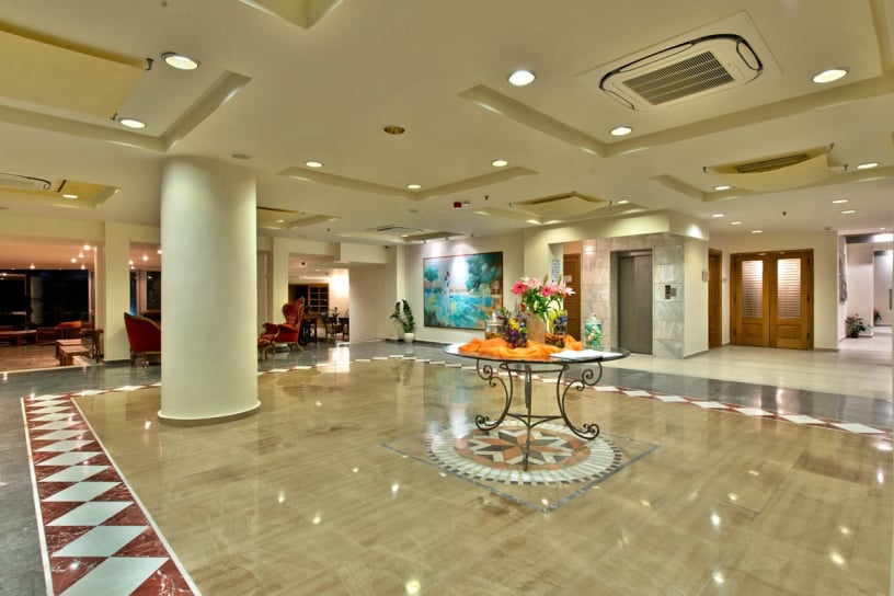 hotel_lobby